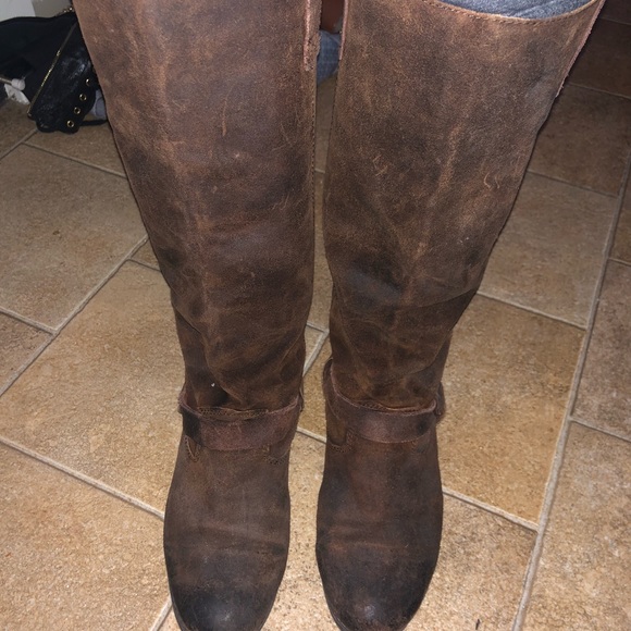 DV western style boots with side buckle. - Picture 2 of 8